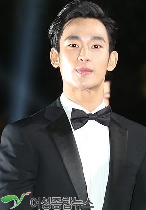 중국, '핫스타'배우  김수현. '최강대뇌' 단발 출연료  5억2000만원