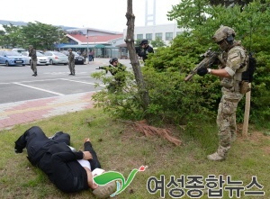 해군 2함대, 평택항만 방호'민·관·군 합동 대테러 훈련'실시