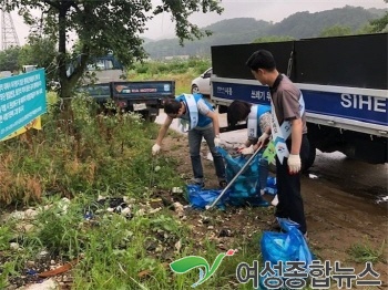 시흥시,장마철 대비 목감천 환경 정화활동 추진