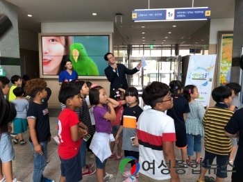 신안군 ‘앵프터 스쿨’ 전시회 개최..동물과 함께하는 아트테라피 수업 결과 작품 전시