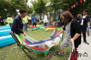 성북구 팝업놀이터 “구청이 놀이터 반짝” 개최  