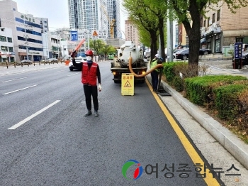 금천구, 여름철 대비 빗물받이·하수도 준설 추진   