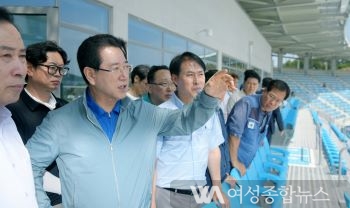 김영록 전남지사, 전국체전 주경기장 시설물 준비상황 살펴