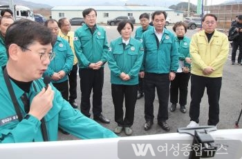 송미령 농식품부 장관, 장수 조류인플루엔자 방역 현장 찾아